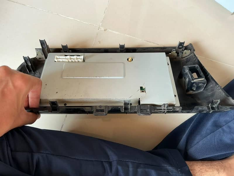 Corolla altis LCD panel 1