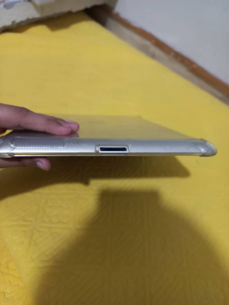 Ipad speaker issue 1