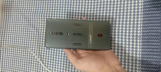 Redmagic 6 pro 12gb ram 256gb rom0.3. 1.3 48.38. 813