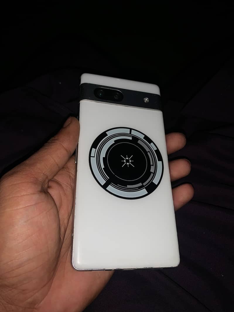 Google Pixel 7a 2