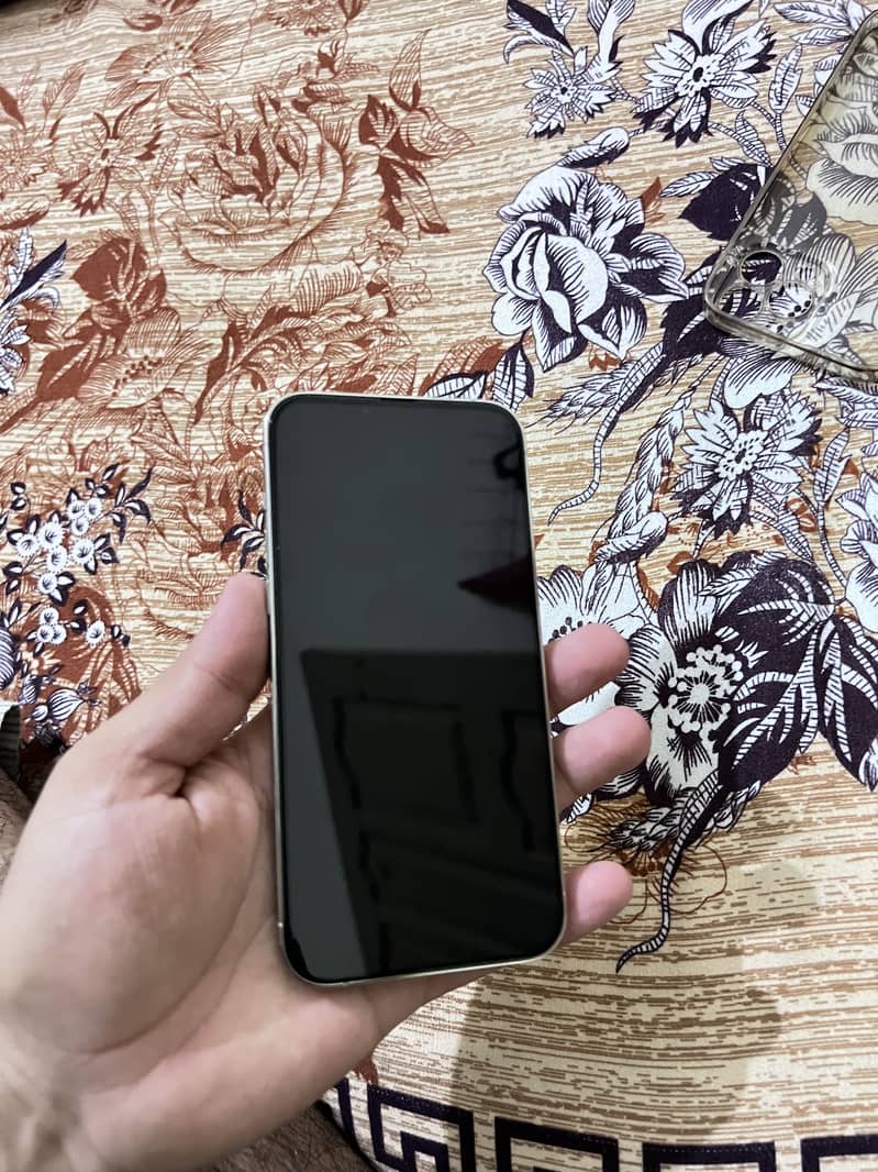 iphone 13 pro max 7