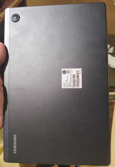 Samsung Galaxy Tab A8 - 4GB RAM / 64GB - Mint Condition - Price negoti