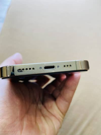 Apple iPhone 14 Pro
