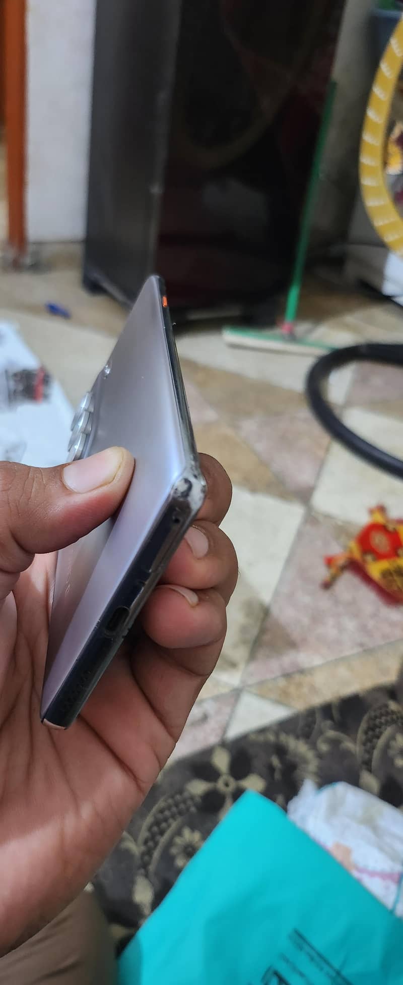 Tecno CAMON 40 Pro 6