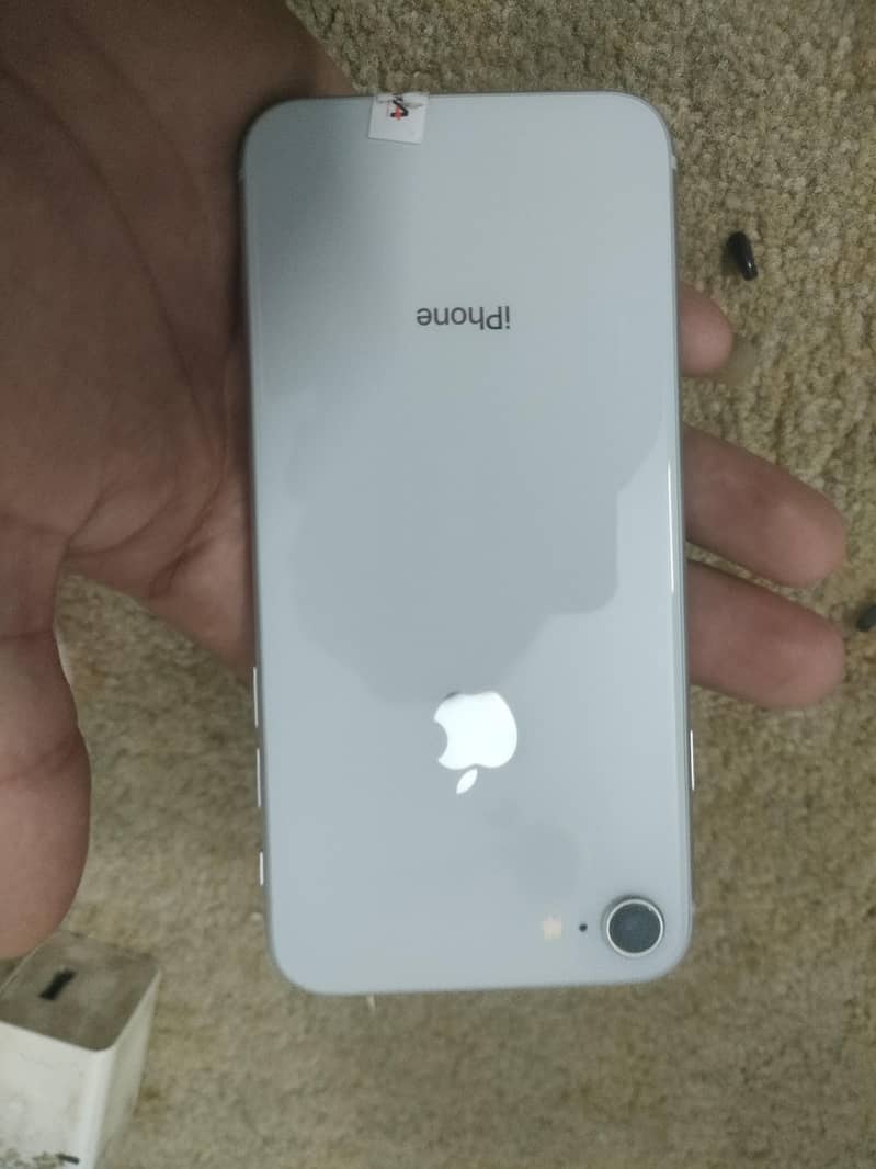 Apple iPhone 8 2