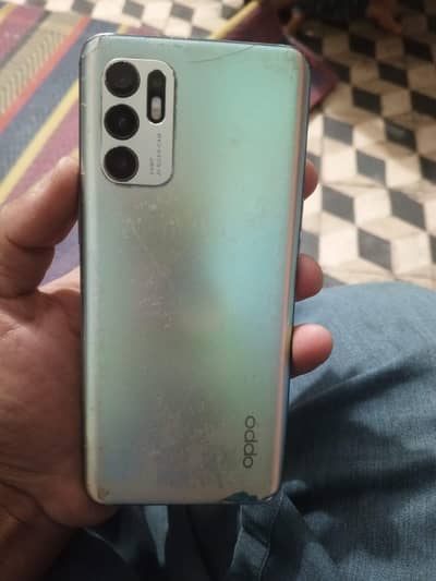 OPPO RENO6