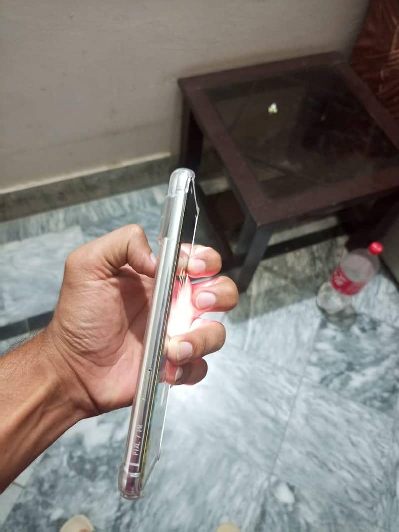Google Pixel 7 Pro 6