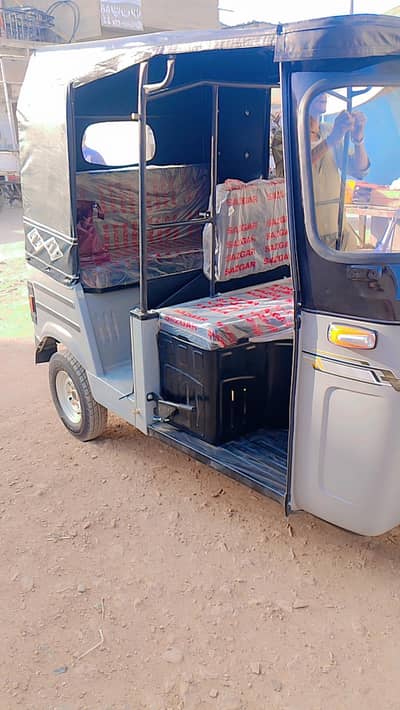 auto riksha picnic drop