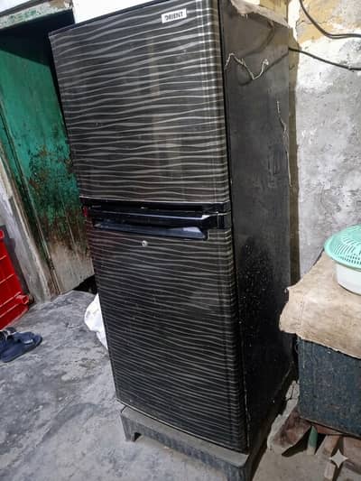 Orient Fridge Mediam Size Nankana Gol Chakar