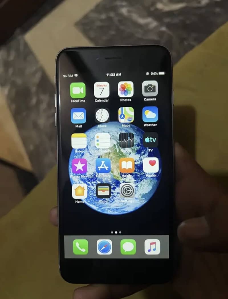 Apple iPhone 6 Plus 3