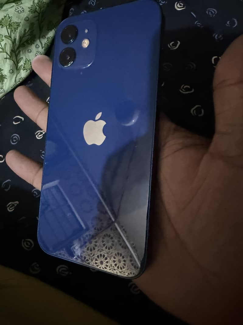 Apple iPhone 12 5