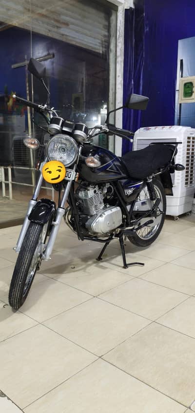 Suzuki Gs 150 Only 6000 Km use new bike