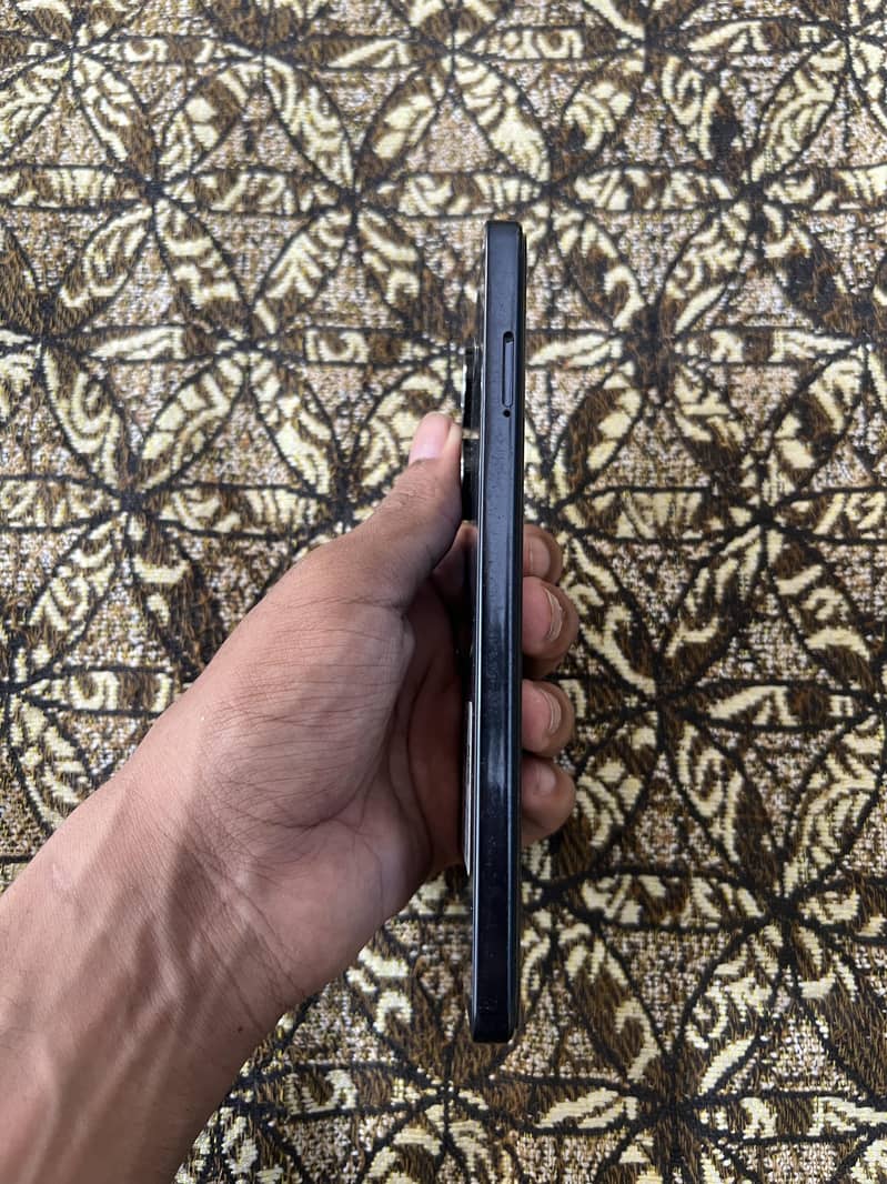 Tecno CAMON 20 2