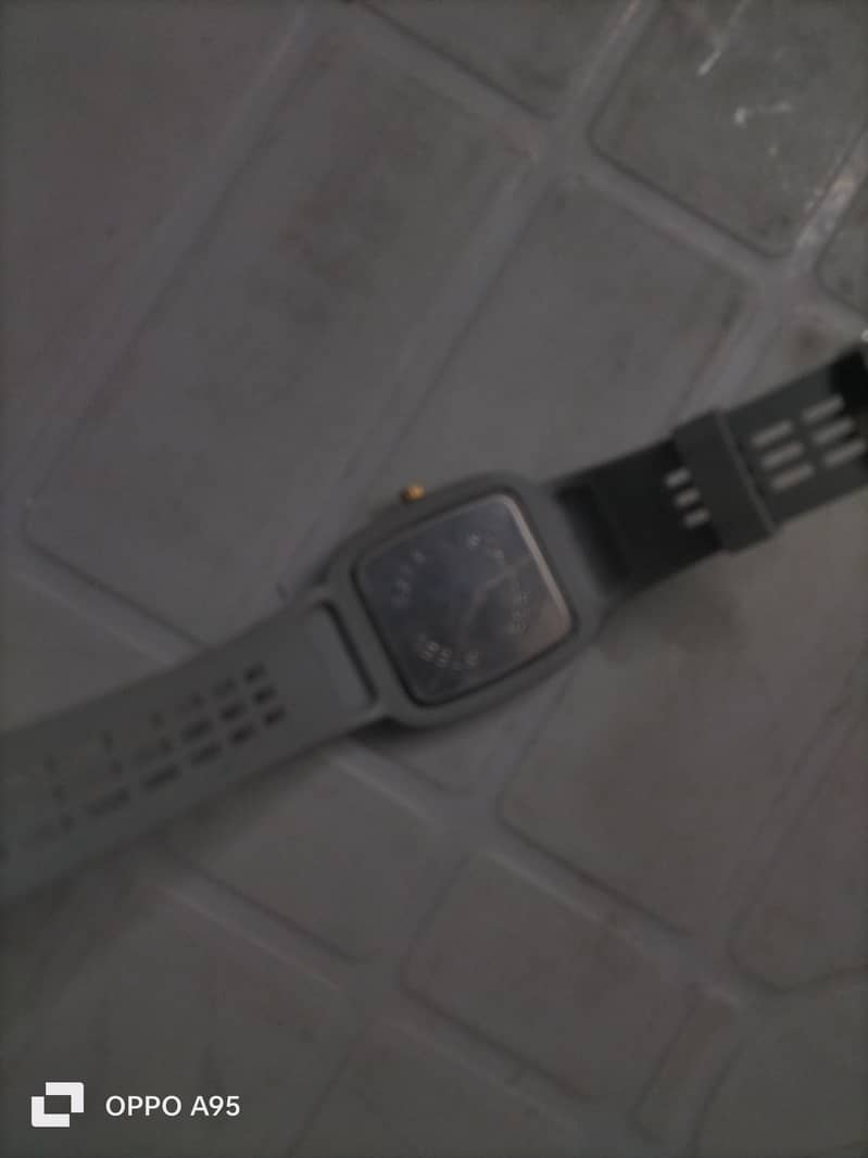 Watch 0