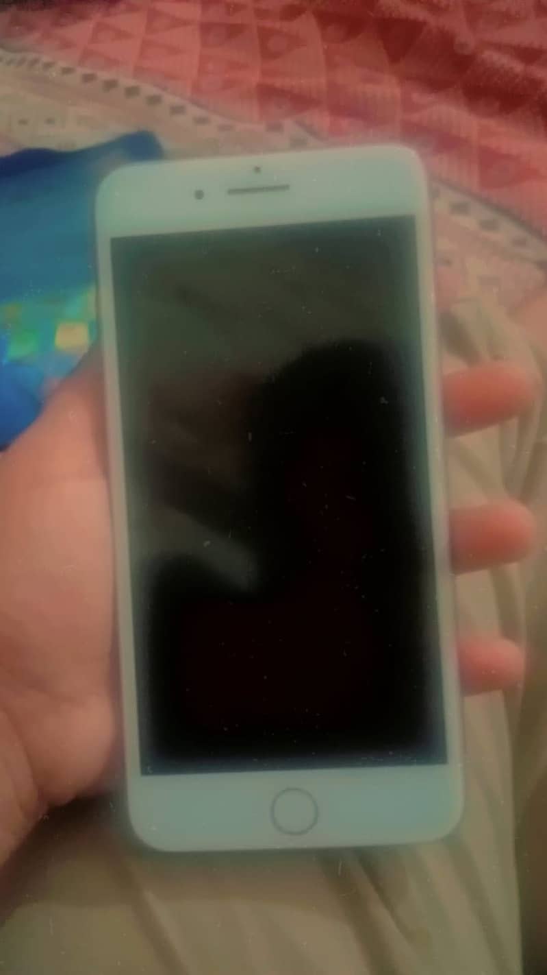 Apple iPhone 7 Plus 1