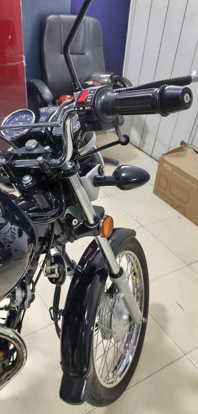 Suzuki gs150 6000km drive new bike