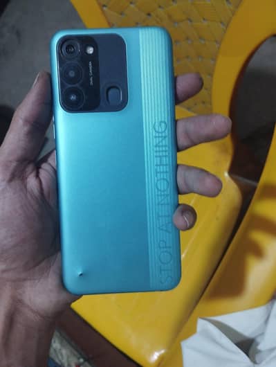 Tecno Spark 8C