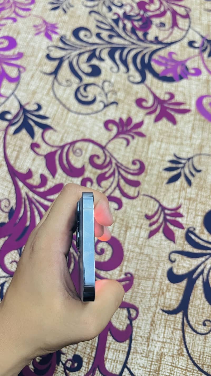 Apple iPhone 13 Pro 5