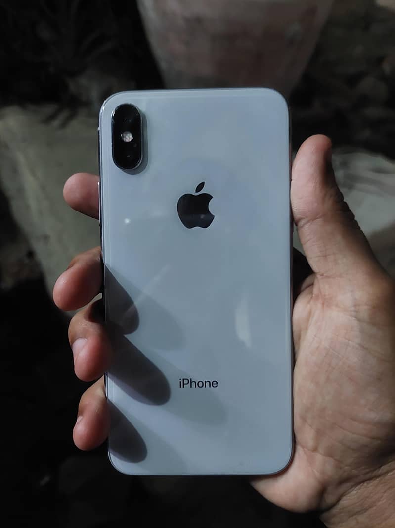 Apple iPhone X 1