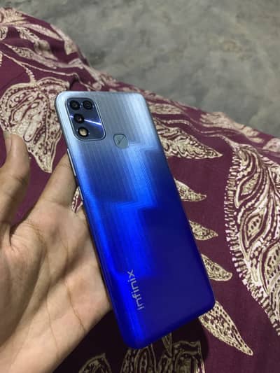 Infinix Hot 10 Play ((Urgent sale need money))