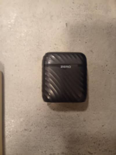 Flow Zbuds – Black/Grey | 1 Month Used | Warranty Active | Box & Cable