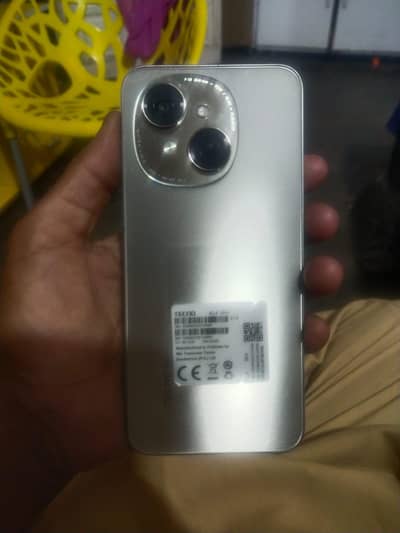 tecno spark go 1.4gb 64gb