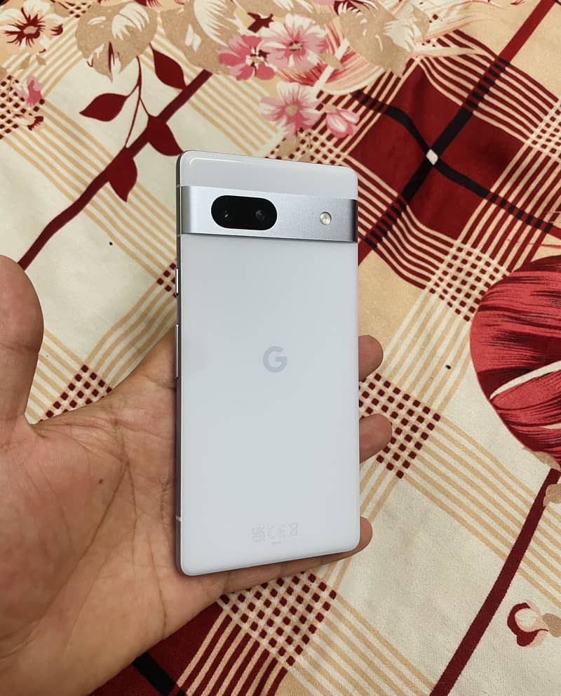 Google Pixel 7a 4