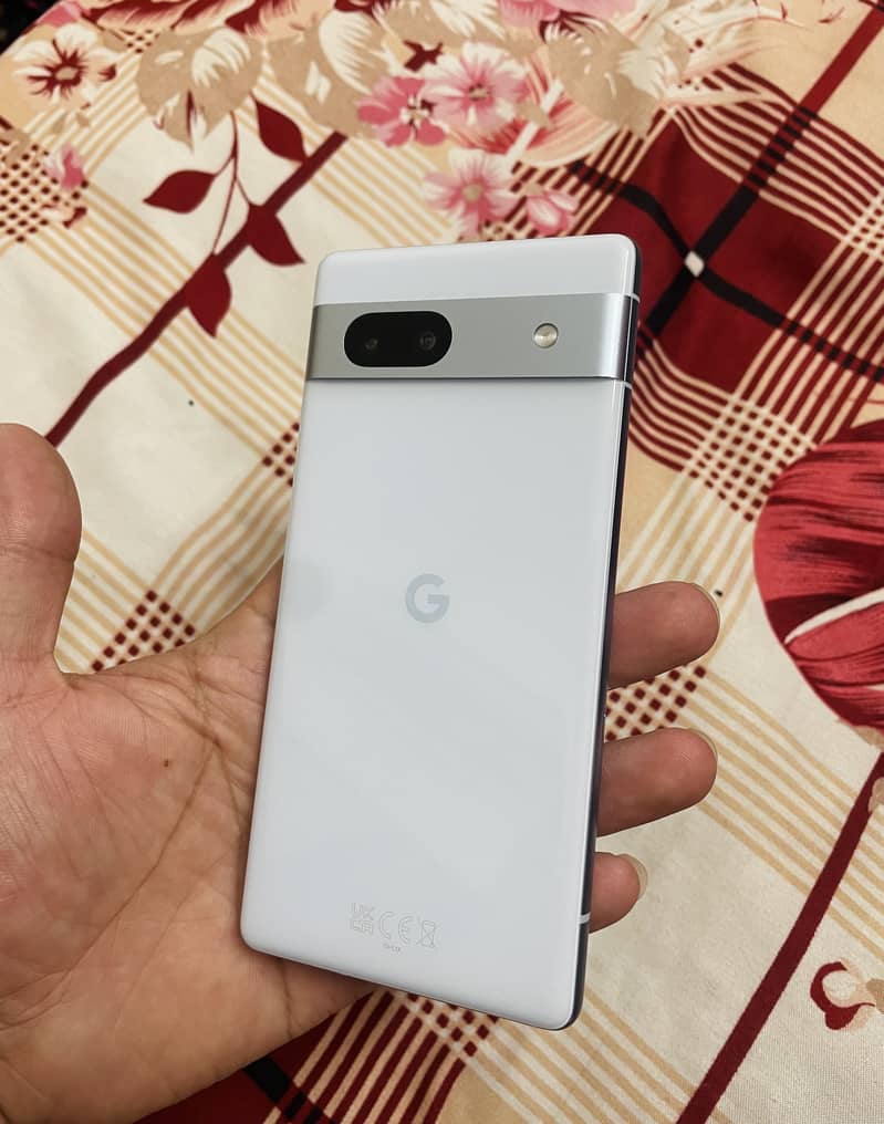 Google Pixel 7a 12