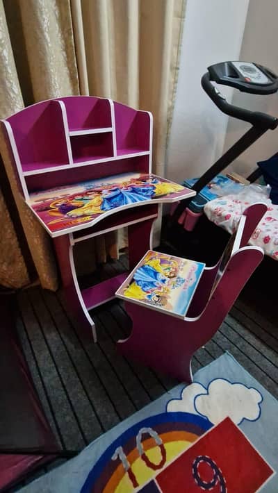 table chair kids