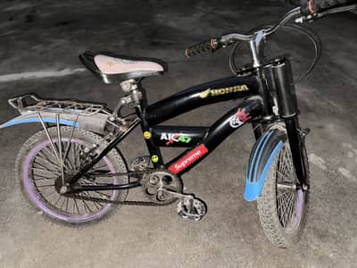 Cycle ma koi masla ni all ok ha brakes tyre tube sab sai ha