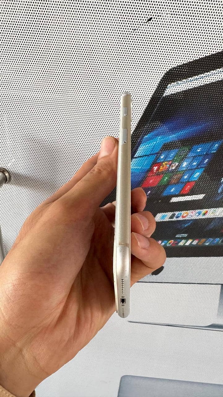 Apple iPhone 8 Plus 3