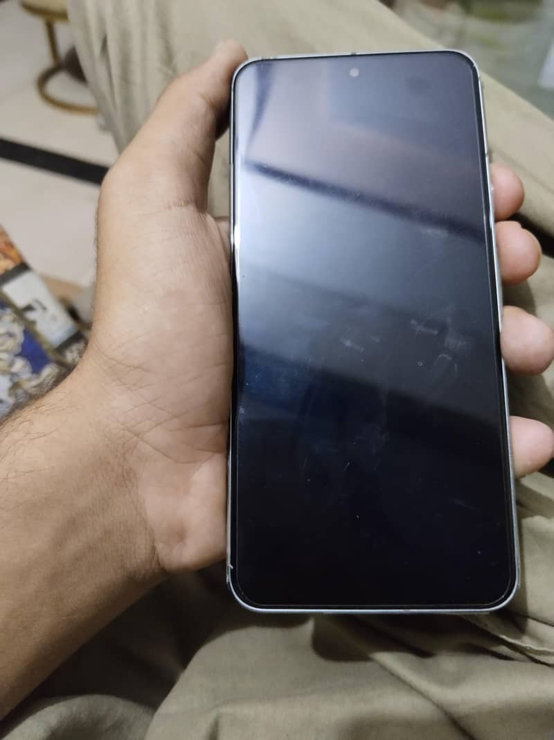 Google Pixel 8 3