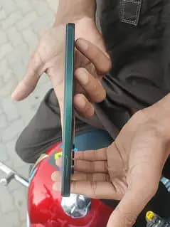 vivo y04