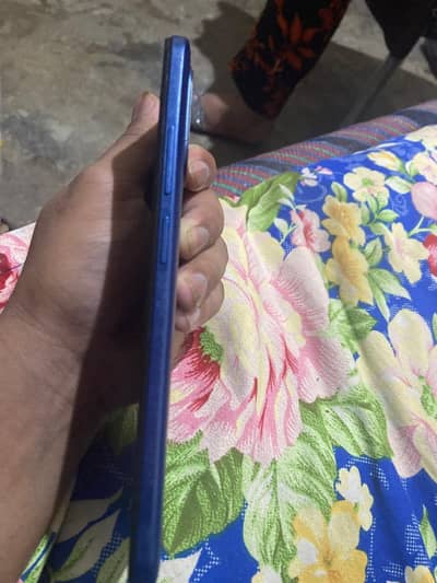 Realme 12