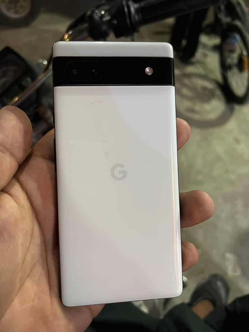 Google Pixel 6a 1