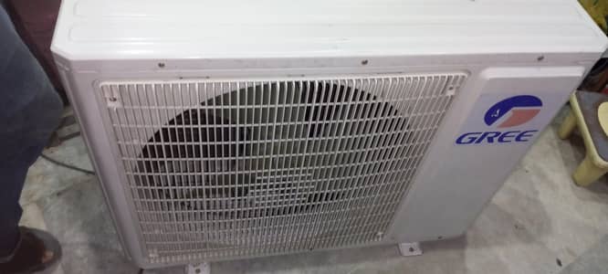 Gree 2 ton Non-inverter