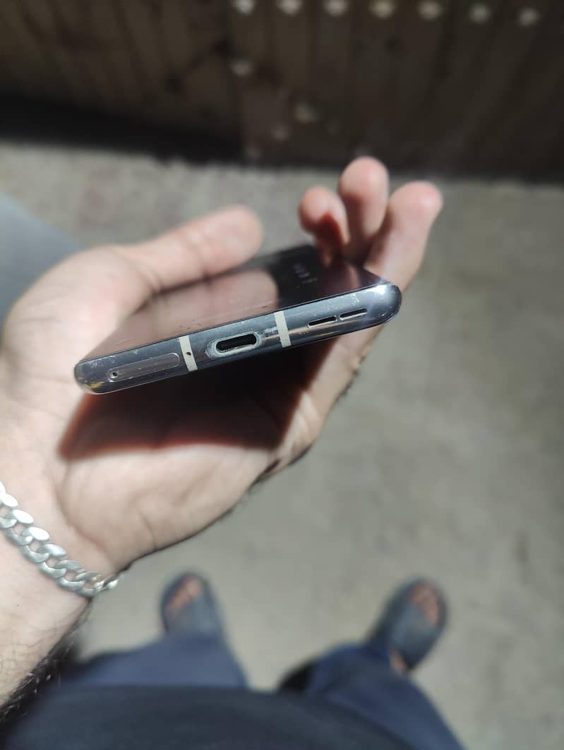 One Plus 8 4
