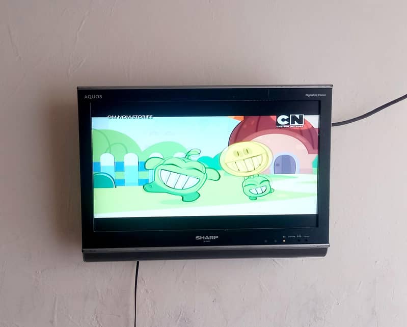 LCD sharp 1