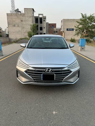 Hyundai Elantra 2021