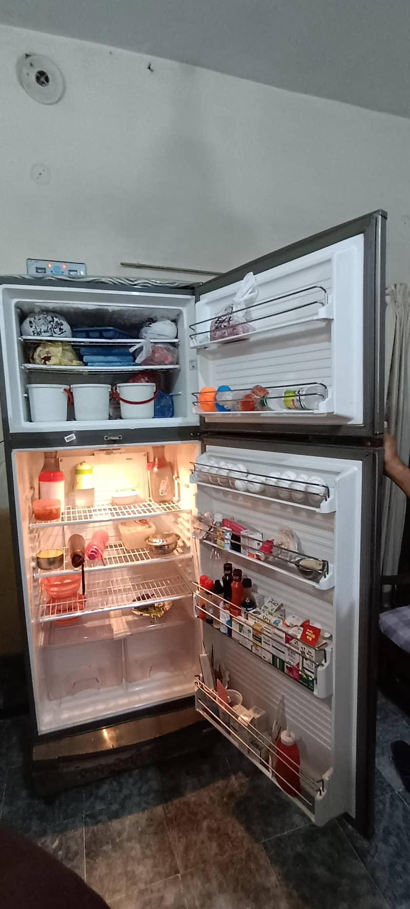 Dawlance refrigerator 2 door 2