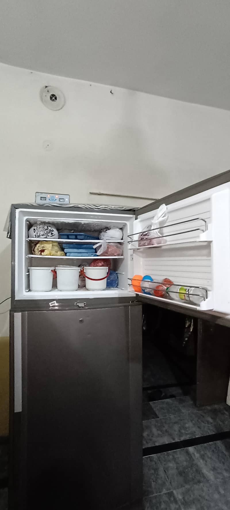 Dawlance refrigerator 2 door 3