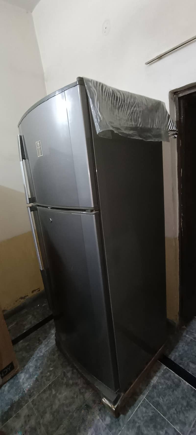 Dawlance refrigerator 2 door 5