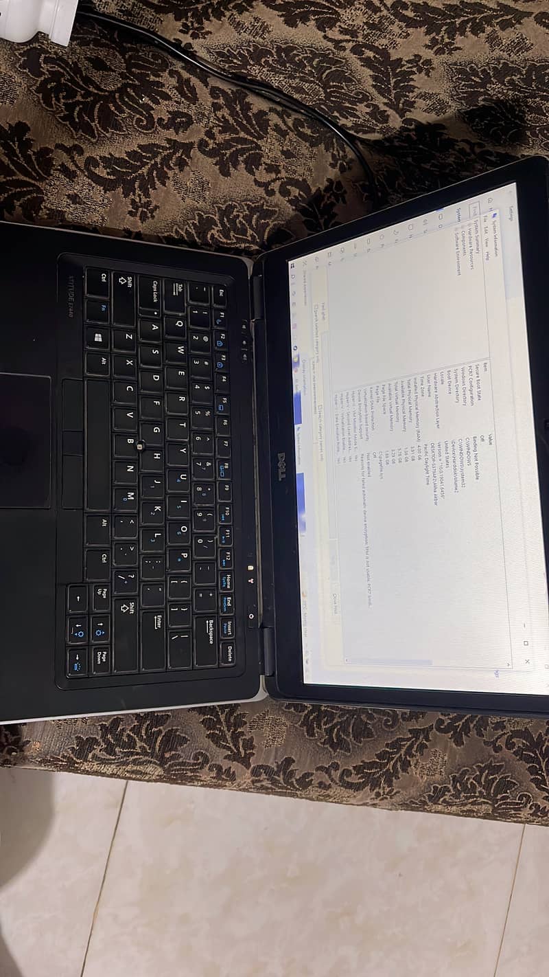 Dell latitude E7440 4