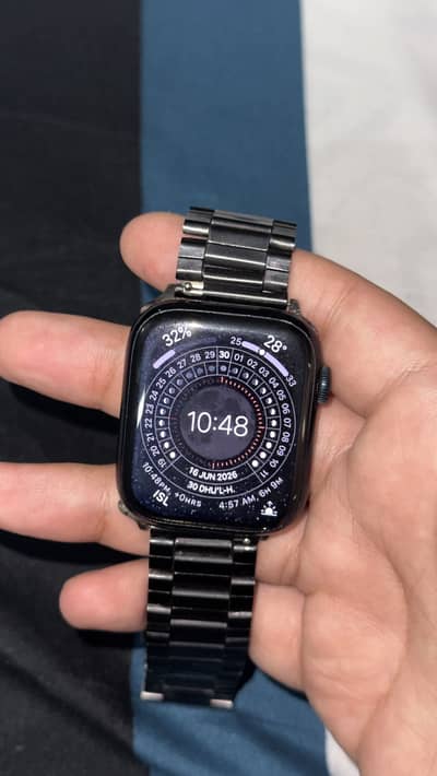 Apple Watch Series 8 (GPS) 45mm - Good Condition
