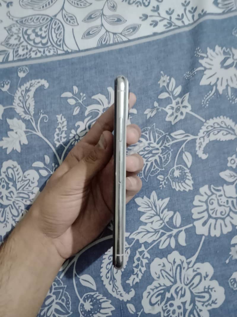 iphone x 3