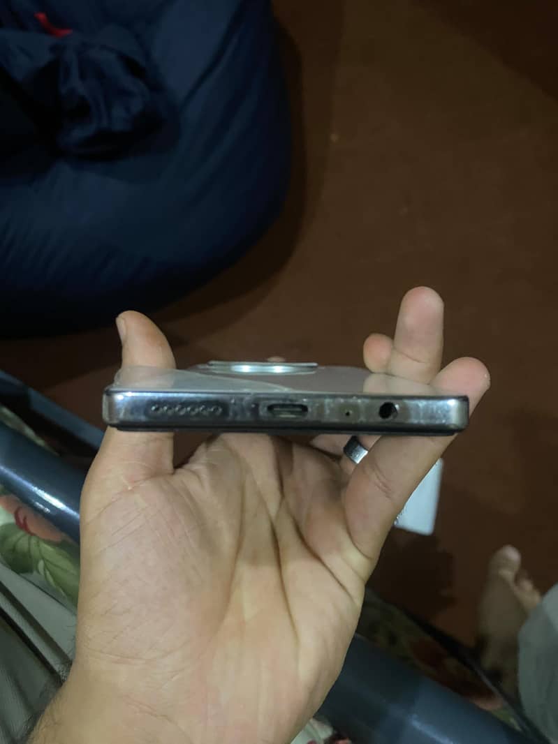 Tecno CAMON 30 1