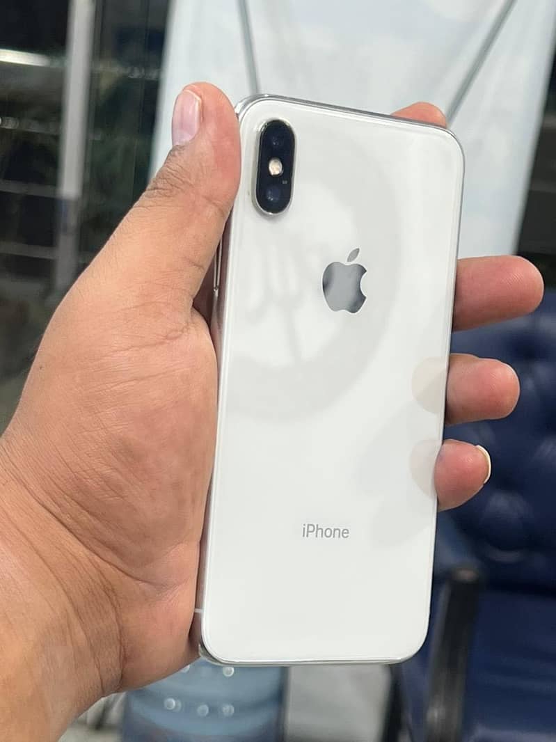 Apple iPhone X 1