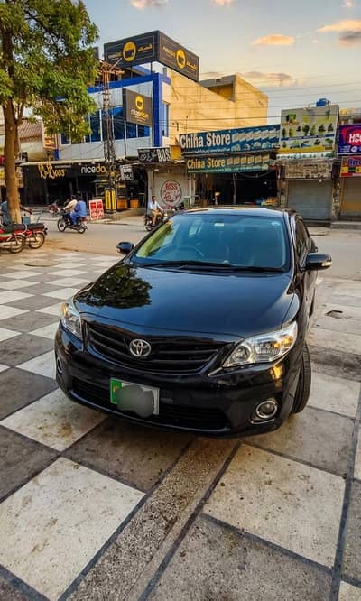Toyota Corolla GLI 1.6 auto 2012 almost geniune