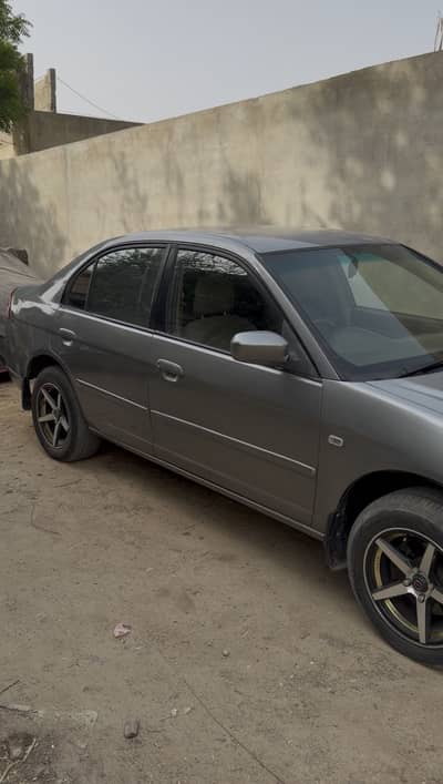 Honda Civic EXi 2006
