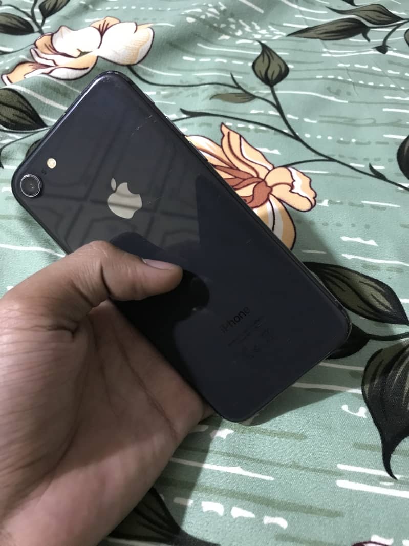Iphone 8 3